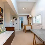 Maison En Bord De Riviere Holiday home Leognan