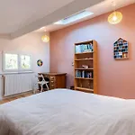 Holiday home Maison En Bord De Riviere Leognan
