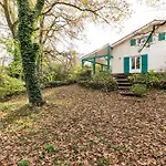 Maison En Bord De Riviere *