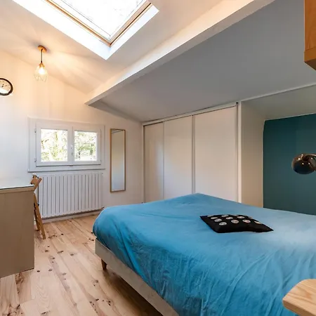 Maison En Bord De Riviere