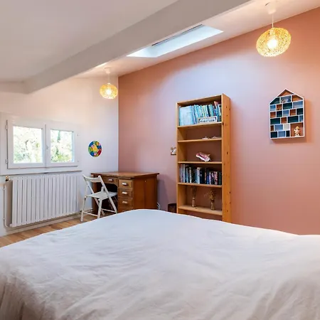 Prázdninový dům Maison En Bord De Riviere Léognan