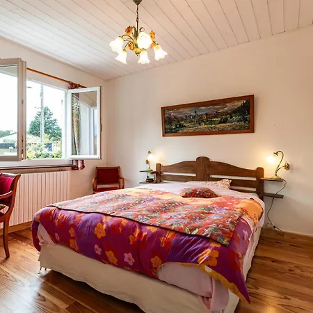 Prázdninový dům Maison En Bord De Riviere