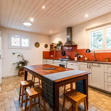 Prázdninový dům Maison En Bord De Riviere Léognan