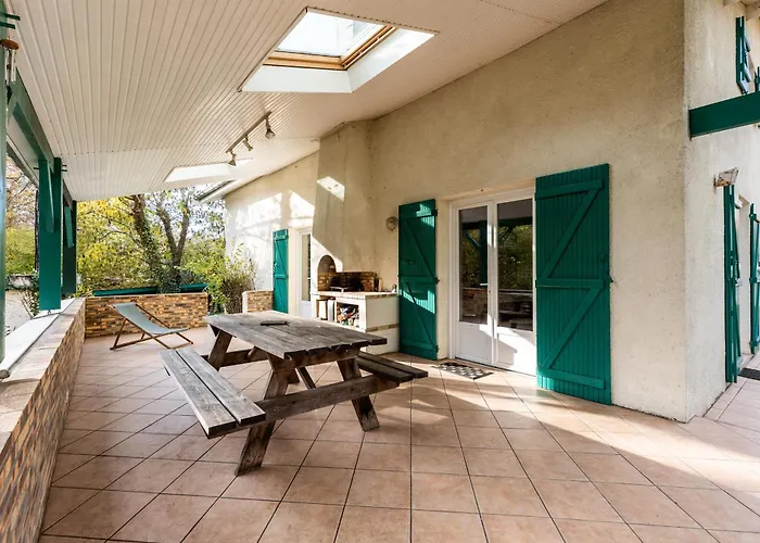 Maison En Bord De Riviere *